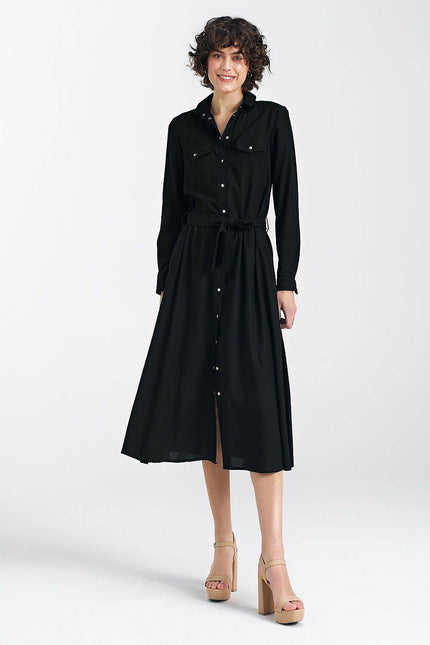 Maddy Midi Shirt Dress by Nife in black with long sleeves and a belted waist for a stylish look