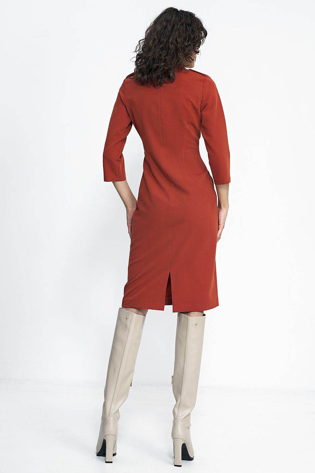 Nife placket dress in rust color with fitted silhouette and back slit detail