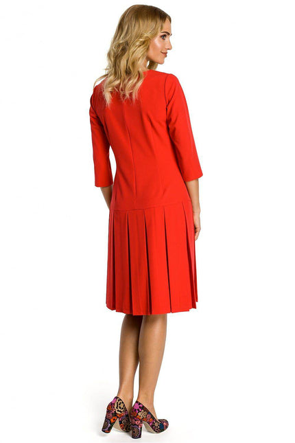 Red Moe pleated midi dress with three-quarter sleeves and flared pleats for a stylish look