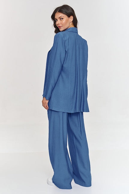 Elegant blue tailored set by Makadamia with a stylish long blazer and wide-leg pants
