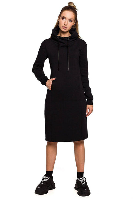 Moe ultra comfy knit dress in black with a hood and side pockets for casual wear